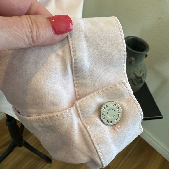 White House Black Market Light Pink Jean Jacket - Picture 3 of 10